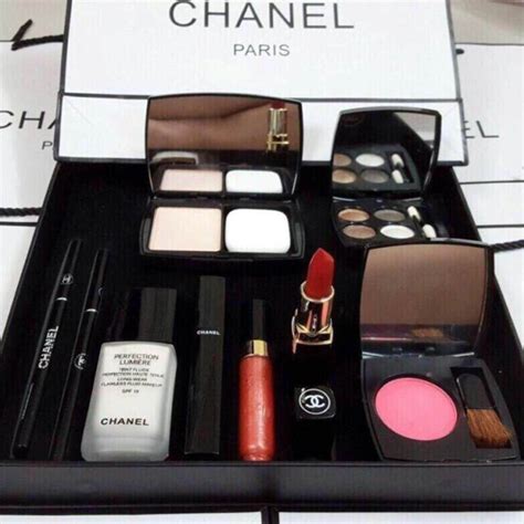 chanel make up accessoires|Chanel cosmetics official website.